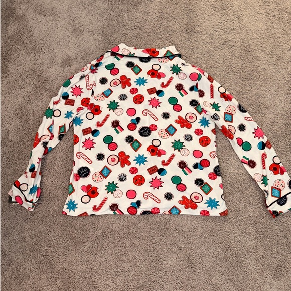 Kate Spade Christmas pajama set. - Picture 4 of 8